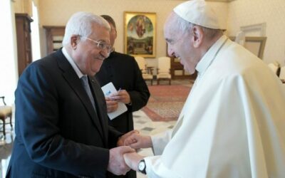 Le président palestinien Mahmoud Abbas reçu par le Pape François