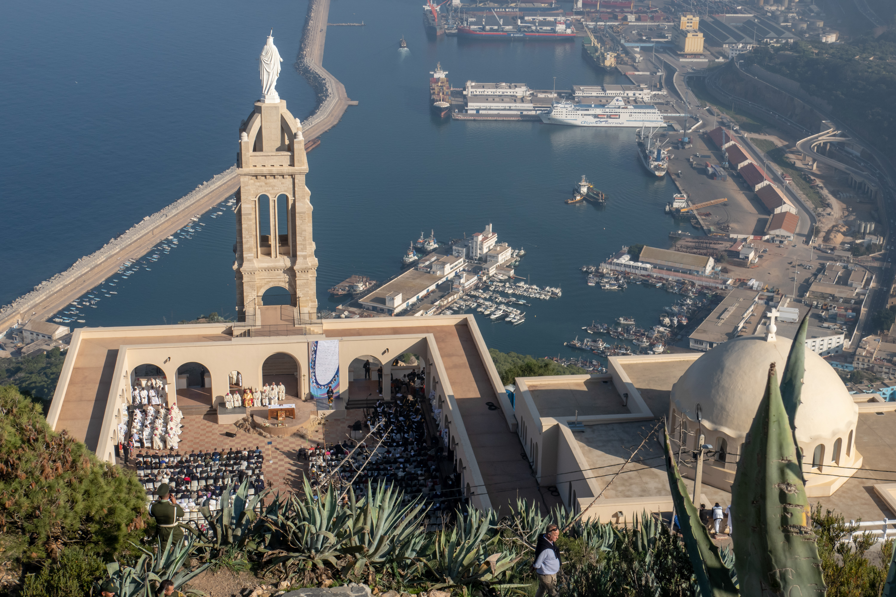 Reprise des activités culturelles à Oran