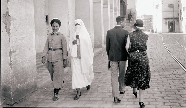 Algérie pendant la période coloniale, vie dans les rues